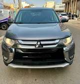 Mitsubishi Outlander 7 places