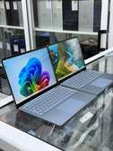 Surface Laptop 13 fin 2025 iA