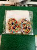Broches et boucles d'oreilles