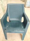 Chaise plastique  robuste
