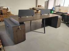 Station bureau 2 places 1m40 et 4 places 2m40