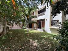 Charmante villa à louer Almadies