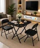 Ensemble table et chaises pliantes noir compact