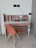 Bureau et sa chaise coque