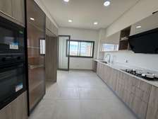 Appartement  4 chambres à louer aux Almadie route méridienne