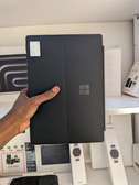 Microsoft Surface Pro 6 ) i5 8e generation ) 8g de ram ) 256
