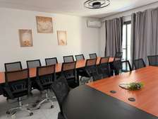 Salle équipée à louer pour événements professionnels