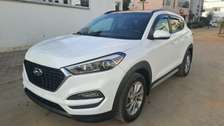 Hyundai Tucson 2017 cuir noir extra clean