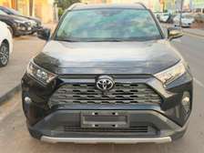 TOYOTA RAV4 2020