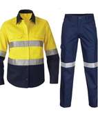 Tenues et gilets de travail