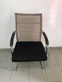 Chaise bureau ergonomique dossier maille beige