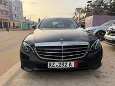 Mercedes Benz Class E 2019 sous douane