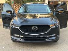Mazda CX-5 SUV 4 portes noir performance