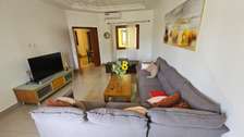 A LOUER APPARTEMENT MEUBLÉ DERRIÈRE HÔTEL ONOMO