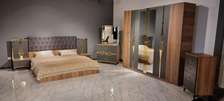 Chambre à coucher importer très solide