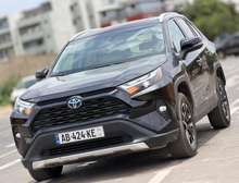 Toyota rav 4 année 2024