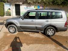 mitsubishi pajero