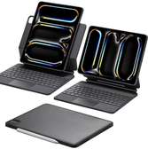 iPad Pro 13 pouces (M4) / Clavier Magic Keyboard