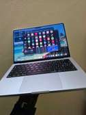 MacBook pro 14