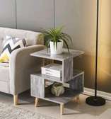 Table de chevet en bois