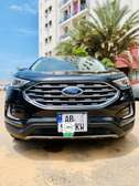 LOCATION FORD EDGE TITANIUM 4 CYLINDRES