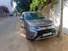 Location Mitsubishi Outlander 2020 7 places