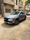 Mitsubishi outlander sport 2017Gris métallisé SUV compact