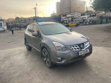 Nissan rogue 2010