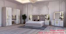 CHAMBRE A COUCHER ARMOIRE 6BATTANTS 5PIECES GRIS BLANC