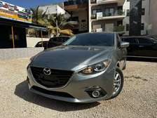 MAZDA 3 2016