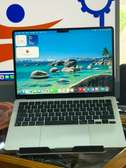 MacBook Air 13" (M3, 8 Go, 512 Go SSD) + Sac Offert