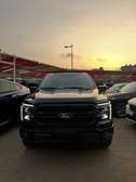 Ford F150 Lariat 2025