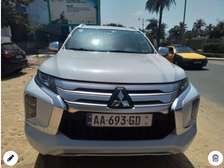 LOCATION MITSUBISHI PAJERO SPORT 2022