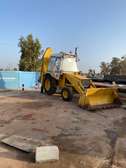 Max Trac chargeuse pelle hydraulique jaune chantier
