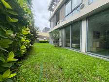 Appartement Rdc meublé fan résidence jardin privé 3 chambres