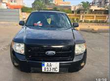 Ford Escape Carrée 04 Cylindres