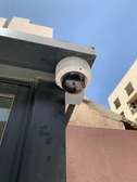 Montage de camera de surveillance