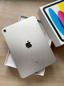 iPad (2025)