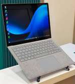 Microsoft Surface Laptop 4 – Ryzen 5 / 256 Go