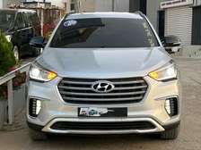 Hyundai Santafe maxcruz 7 places