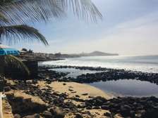 Jolies Villas pieds dans l’eau et vue sur mer