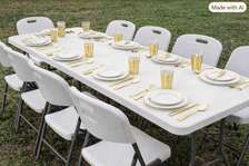 Ensemble table pliante blanche + Couverts de luxe jetable