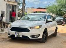 FORD FOCUS SE 2017