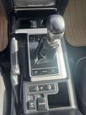 Toyota land cruiser prado vx