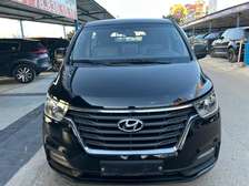 Hyundai Starex Fourgon 5 places manuelle