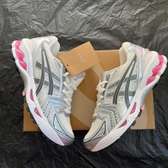 ASICS kayono 14