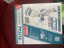 Total 600CCG pistolet peinture 600 ml ergonomique