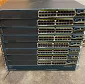 Switch Cisco 2060-S PoE+ Gigabit 24 Ports