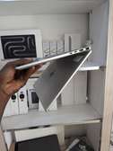 HP envy x 360  graphique ) i7 ) 13 TH )  ) 16  ) 1 tera