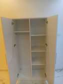 Armoire deux battants blanche en bois tres solide